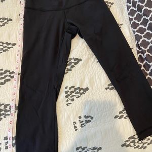 High rise Lululemon wonder under size 6
